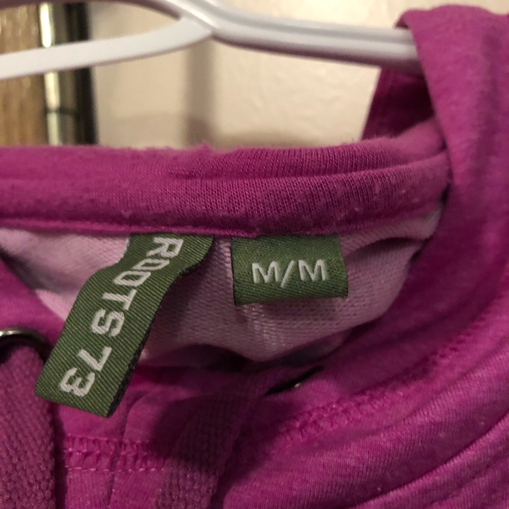 Roots 73 Fuschia Pink Hoodie Womens Wear Size Medium - Has Stain - Picture 2 of 9